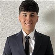 Estudiante de 2.º de Bachillerato con nivel B2 de inglés. Me apasiona la enseñanza y el trato con niños pequeños de primaria y ESO