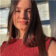 He sido alumna de segundo de bachiller y puedo enseñar a niños de primaria y en el ambito del euskera prepararlos para el EGA