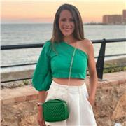 Mi nombre es Laura, soy maestra de Educación Primaria. Me ofrezco a dar clases de refuerzo a niños/as de esta etapa educativa, ofreciéndoles el apoyo necesario para que superen con éxito las diferentes materias. Todo ello, con el conocimiento del desarrol