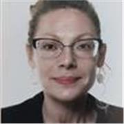 Puedo impartir anatomía, prácticas y fisiología. Al haber estudiado periodismo también, puedo impartir literatura y geografía. 