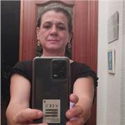 Licenciada en filología inglesa con amplia experiencia demostrable.