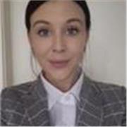 Estoy estudiando el master de profesorado, el aleman es mi idioma nativo y en ingles tengo el nivel C1.