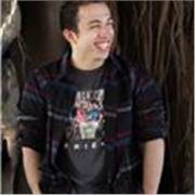 Soy Daniel Vicente , tengo 25 años y me apasiona la programación y lo mejor de todo es que me encanta compartir mis conocimientos.