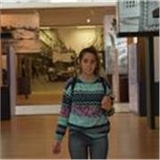 Profesora de Inglés. Puedo ayudarte a resolver tareas de la escuela o facultad y también enseñarte la lengua inglesa