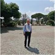 Docente di Economia offro lezioni private