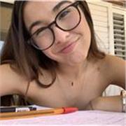 Profesora con experiencia y matrícula de honor en bachillerato, con 13,6 en EVAU da clase a Primaria, ESO y Bachillerato de CCSS