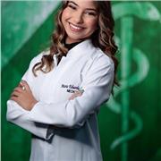 Professora particular com experiência em aulas online e presenciais de matemática em nível fundamental e médio