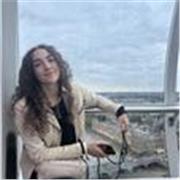 Ciao sono Mariasole, studentessa di Giurisprudenza al quarto anno; ho frequentato il liceo classico e mi sono diplomata con 100