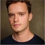 I am a guitar, acting and voice coach. I give lessons in Acoustic guitar. I also coach Acting and Voice work for performers