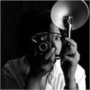 Offro consulenza a fotografi dilettanti per aiutare a migliorare la tecnica.
