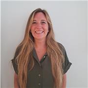 Business English teacher helping adults improve communication skills