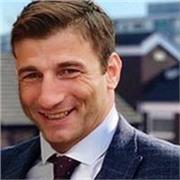 Hi! I’m a friendly and patient English tutor who loves helping people feel more confident when using English in everyday life. I u