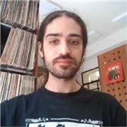 Laureato magistrale in traduzione impartisce ripetizioni e aiuto compiti per inglese e russo