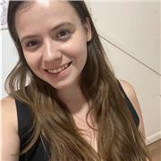 Profesora de Diseño industrial apto para interesados en el diseño de productos