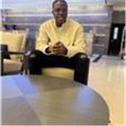 Experienced IT tutor teaching technology, networking, and cybersecurity skills.