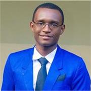 Ingénieur bilingue avec TOEFL C2 offre un soutien scolaire en anglais et préparation aux examens via des cours en ligne structurés