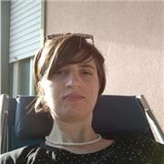 Neolaureata offre ripetizioni di filosofia, storia e materie umanistiche