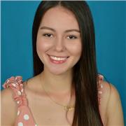 Profesora de español con experiencia con niños de primaria