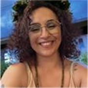 Sono una persona seria, affidabile,  competente e paziente. 