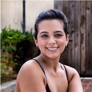 I'm a bilingual Yoga Therapist offering tailored Hatha Yoga Classes to your specific needs!