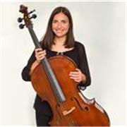 Profesora titulada en Interpretación de Violonchelo con amplia experiencia y clases personalizadas para todas las edades