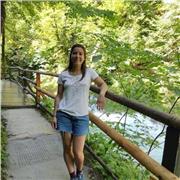 Insegnante di scuola superiore in scienze degli alimenti e chimica, è disponibile per ripetizioni di matematica, chimica e biologia e come aiuto compiti