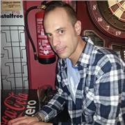 Profesor de Lengua, imparte clases a niños de 6 a 12 años