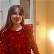 Soy maestra de inglés de Educación primaria, puedo ayudar con otras asignaturas de educación primaria para refuerzo