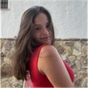 Soy una persona con paciencia que tiene muy claro sus objetivos, daría clase a niños de primaria con actividades dinámicas. 