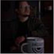 Profesor de apoyo escolar en el área de español para jóvenes y adolescentes