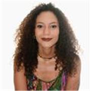 Profesora titulada con más cuatro años de experiencia dando clases de inglés a todos los niveles.