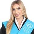 Graduada en estudios ingleses da clases particulares a alumnos de todas las edades y preparación exámenes oficiales hasta nivel c1