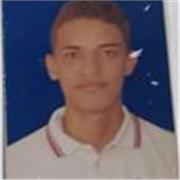 profesor que imparte clases de matemáticas para niños de grado 4 a 8