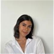 Laureata in Economia e Commercio offre lezioni private di diverse discipline per ragazzi di elementari e medie