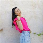 Profesor de todas las materias imparte clases hasta niños de 12 años