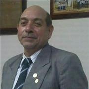 Profesor con mucha experiencia y éxito con sus estudiantes, ofrece servicios de clases particulares, de matemáticas y física