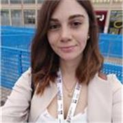 Insegnante di materie umanistiche per scuola media e liceo