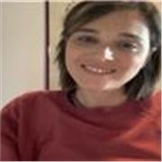 Offro ripetizioni di italiano, storia e latino per ragazzi delle medie e del liceo. Sono una docente di lettere di un liceo romano