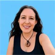 Profesora de apoyo escolar con especialidad en Inglés y lenguaje pre básica y básica 1° ciclo