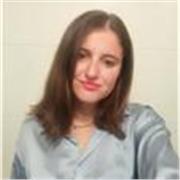 Tutor con esperienza di oltre cinque anni impartisce lezioni su materie umanistiche dalle scuole medie a superiori