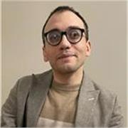 Laureato in Scienze del Patrimonio Culturale impartisce ripetizioni di Storia dell'Arte e Discipline Umanistiche (anche Latino)