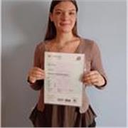 Ragazza ventunenne diplomata in lingue offre lezioni di inglese e spagnolo online e presenziali 15€/h