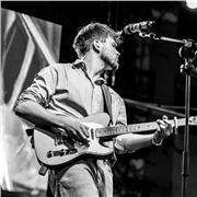 Es hora de sacar esa voz… con un estilo que te de rollo!