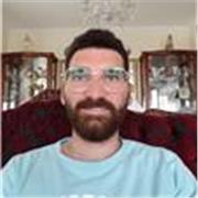 profesor de lengua árabe por todos los edades. Además profesor de lengua inglés por los niños