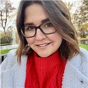 Ich biete den preisgünstigen Deutschunterricht an