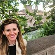 Disponibile a ripetizioni di italiano e conversazione