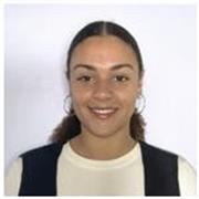 Graduada en Trabajo Social, con vocación por el acompañamiento, la enseñanza y el desarrollo personal de los jóvenes.