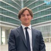 Laureato in Finanza presso Università Bocconi offre lezioni per studenti triennali e magistrali