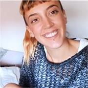 Soy Graduada en Bioquímica por la UCLM y tengo dos Máster, uno en Investigación Traslacional y Medicina personalizada y otro en Nutrición Humana por la UGR. Actualmente, estoy cursando el máster de formación al profesorado (especialidad Física y Química)
