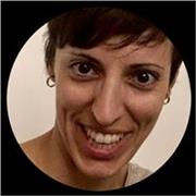 Professionista con 11 anni di esperienza nel settore IT, offre lezioni personalizzate di informatica a diversi livelli